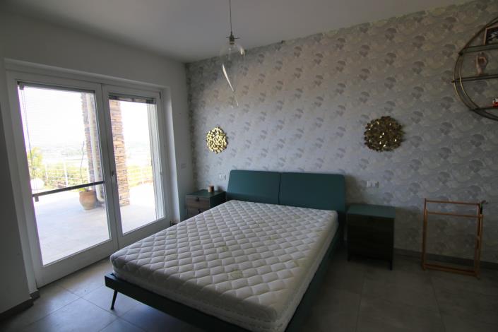 Image No.46-2 Bed Townhouse for sale