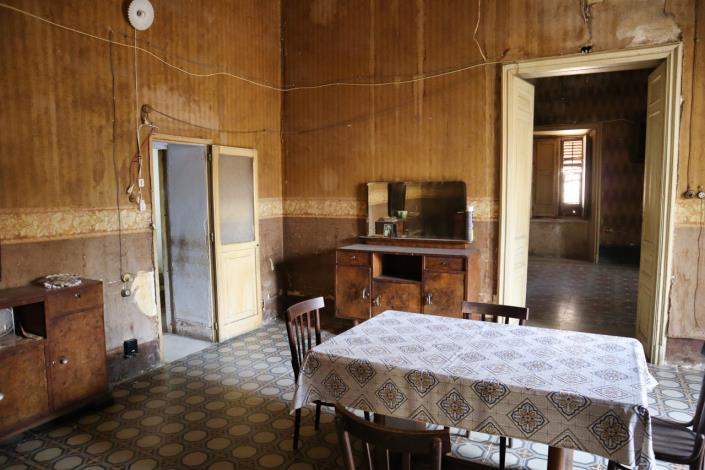 Image No.45-5 Bed Property for sale