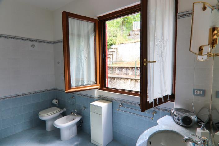 Image No.29-2 Bed Apartment for sale