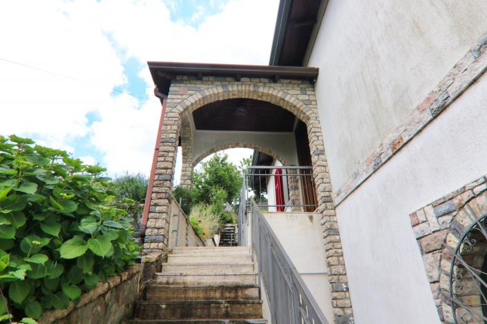 Image No.55-2 Bed Apartment for sale