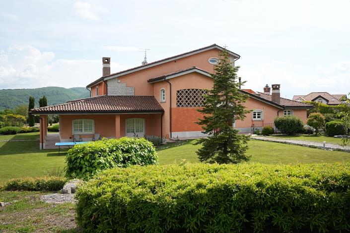 Image No.10-5 Bed Villa for sale