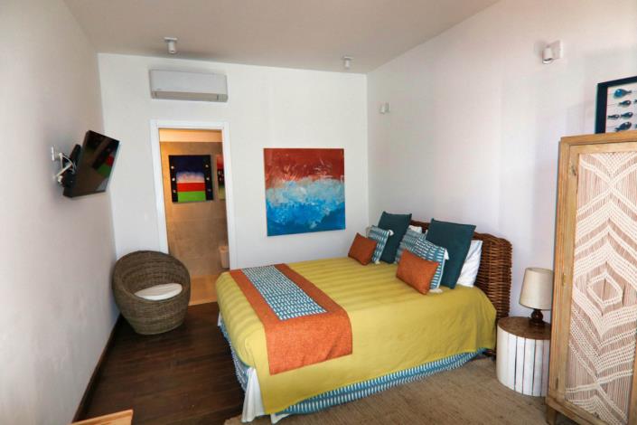 Image No.47-7 Bed Property for sale