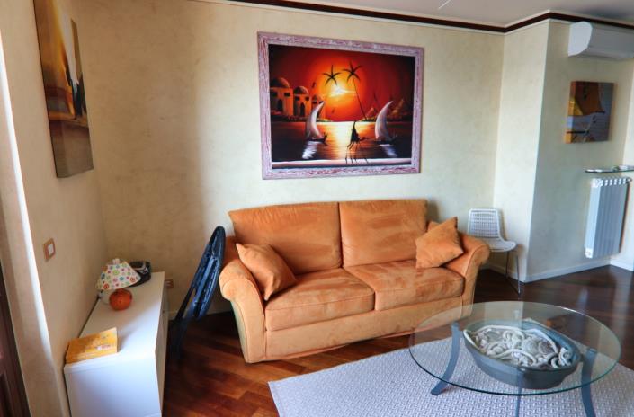 Image No.20-2 Bed Penthouse for sale