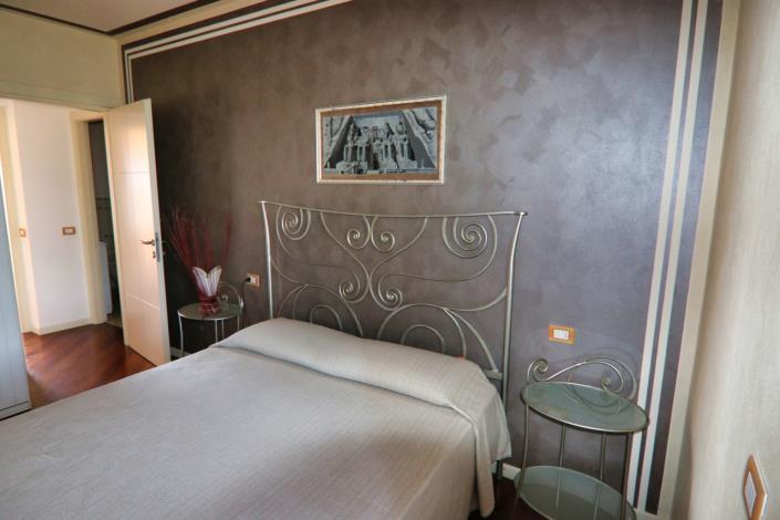 Image No.27-2 Bed Penthouse for sale