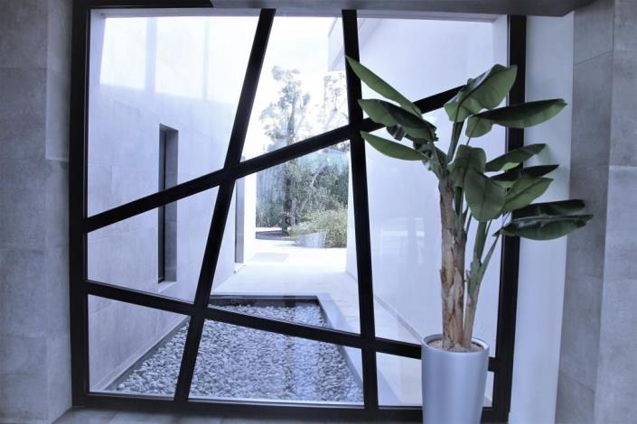 Image No.29-3 Bed Villa for sale