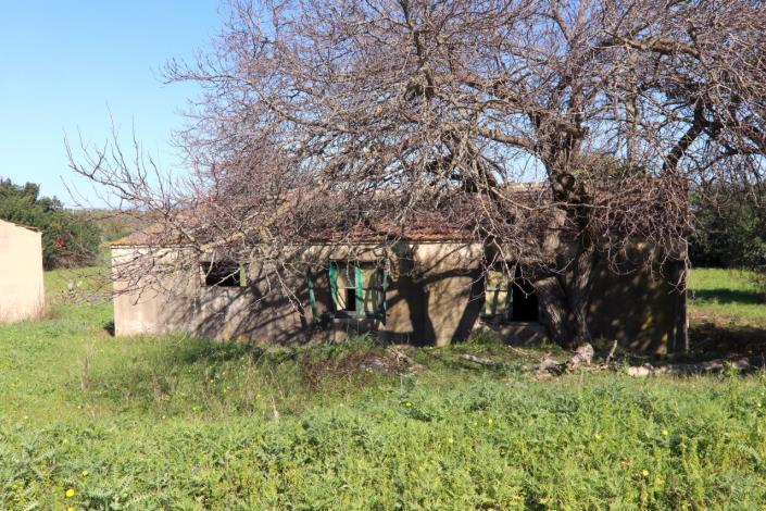 Image No.11-2 Bed Country House for sale