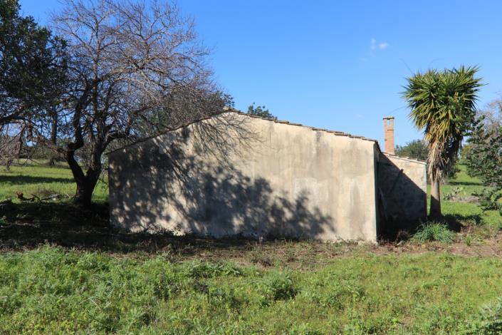 Image No.18-2 Bed Country House for sale