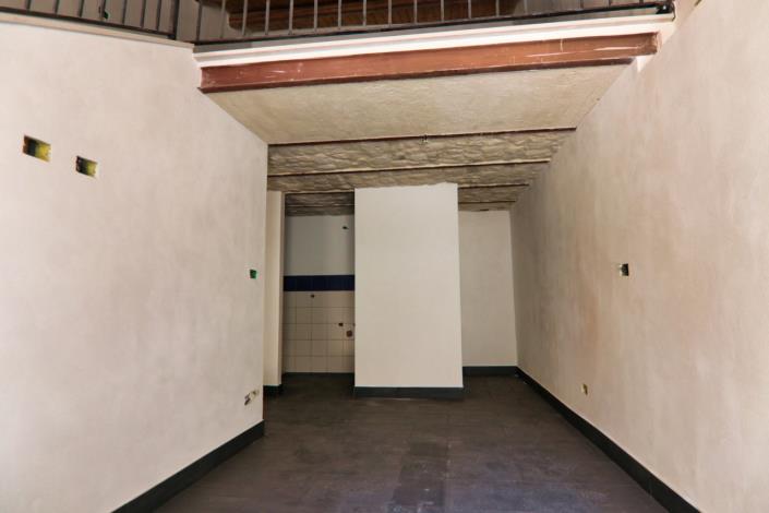 Image No.30-2 Bed Townhouse for sale