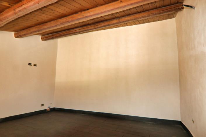 Image No.45-2 Bed Townhouse for sale