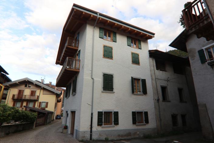Image No.1-2 Bed Apartment for sale