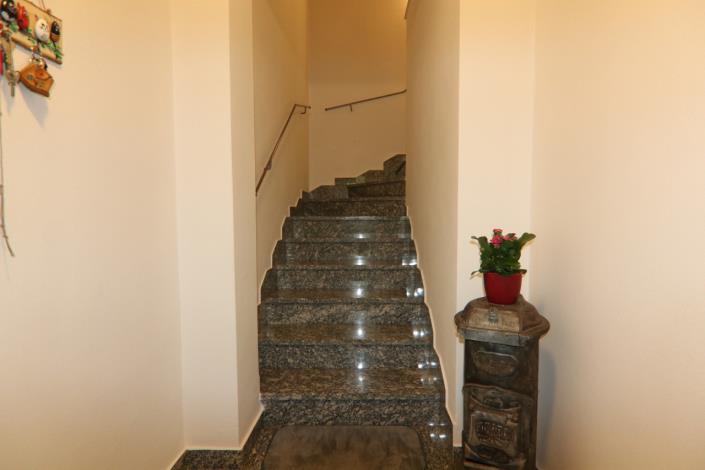 Image No.49-2 Bed Apartment for sale