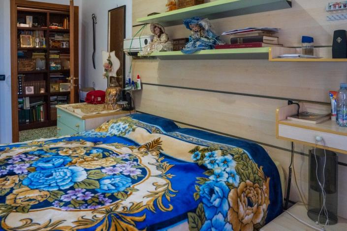 Image No.24-2 Bed Apartment for sale