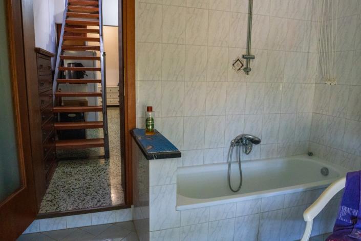 Image No.38-2 Bed Apartment for sale