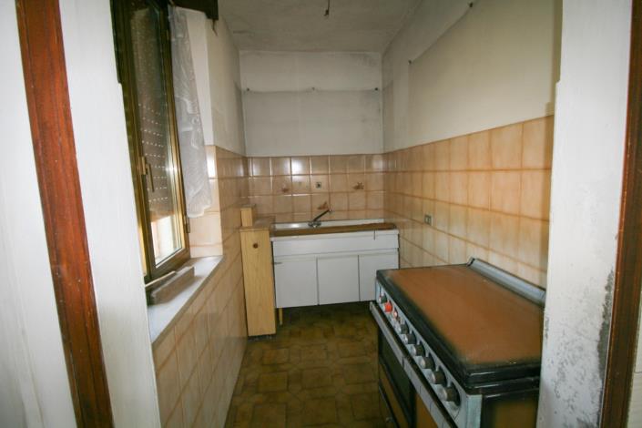 Image No.15-3 Bed Country House for sale