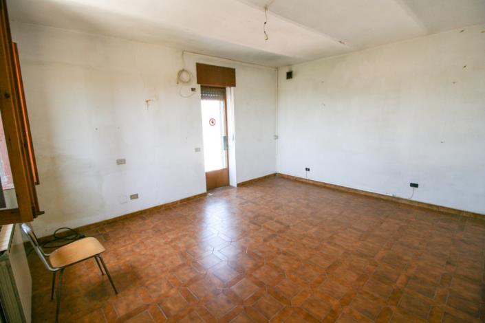 Image No.28-3 Bed Country House for sale