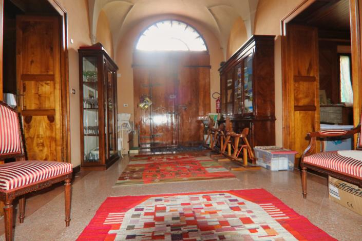 Image No.22-8 Bed Villa for sale