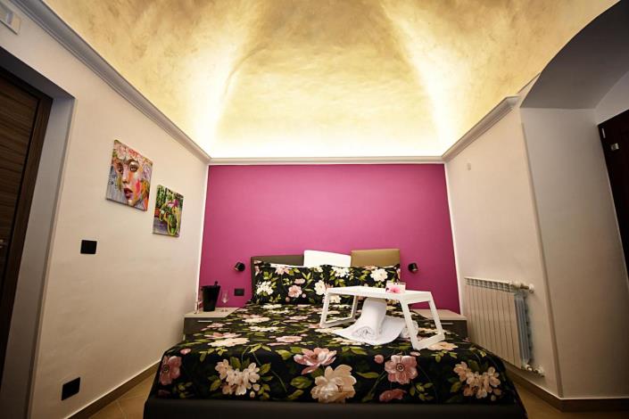 Image No.19-4 Bed Apartment for sale