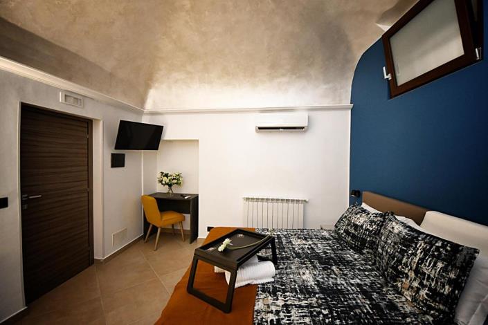 Image No.23-4 Bed Apartment for sale