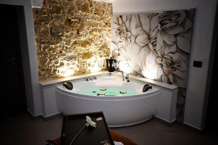 Image No.26-4 Bed Apartment for sale