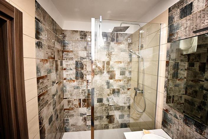 Image No.45-4 Bed Apartment for sale