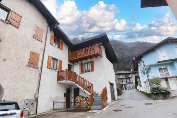 Image No.1-2 Bed Duplex for sale