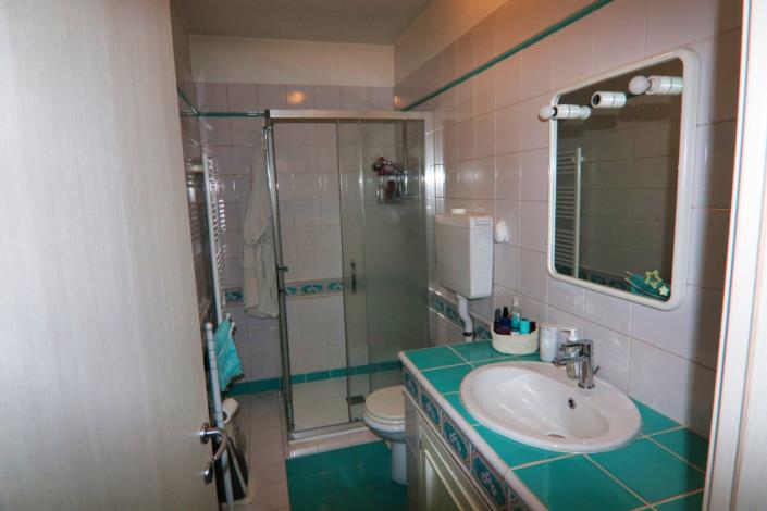 Image No.27-2 Bed Duplex for sale