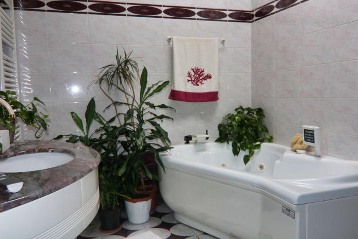 Image No.40-2 Bed Duplex for sale