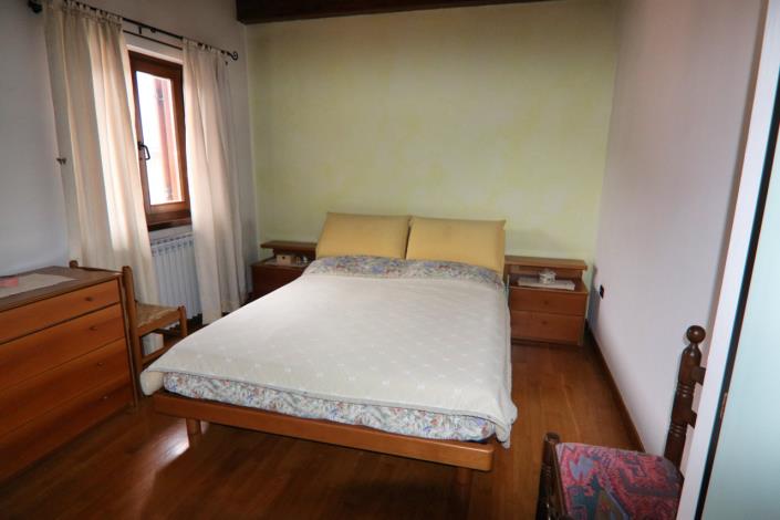 Image No.52-2 Bed Duplex for sale