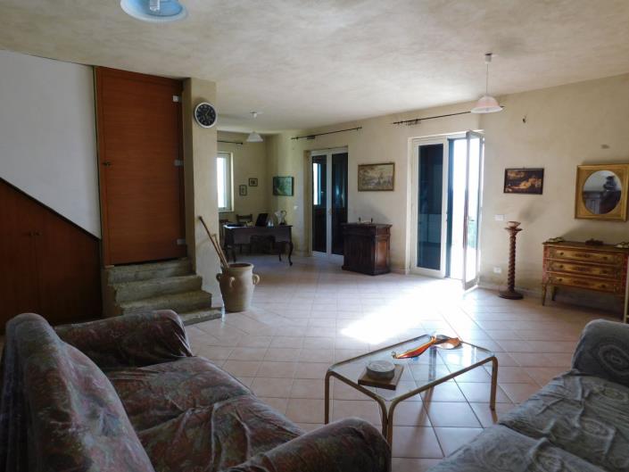 Image No.29-6 Bed Villa for sale