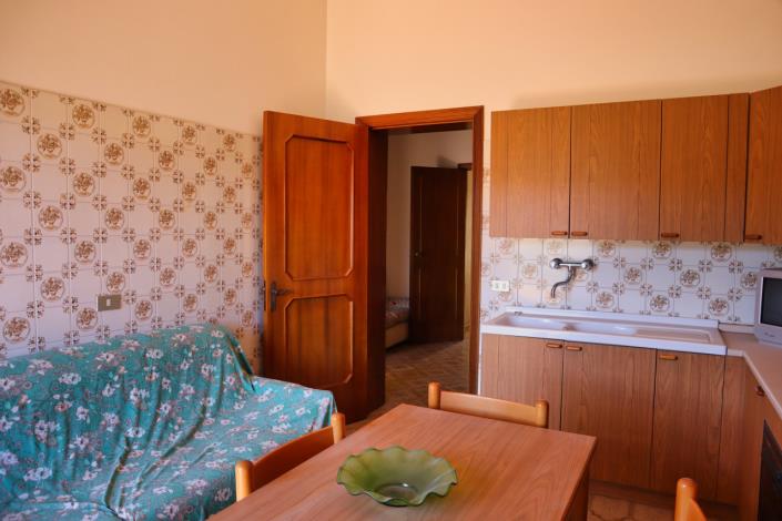 Image No.20-2 Bed Apartment for sale