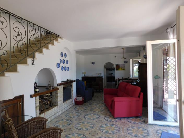 Image No.8-4 Bed Villa for sale