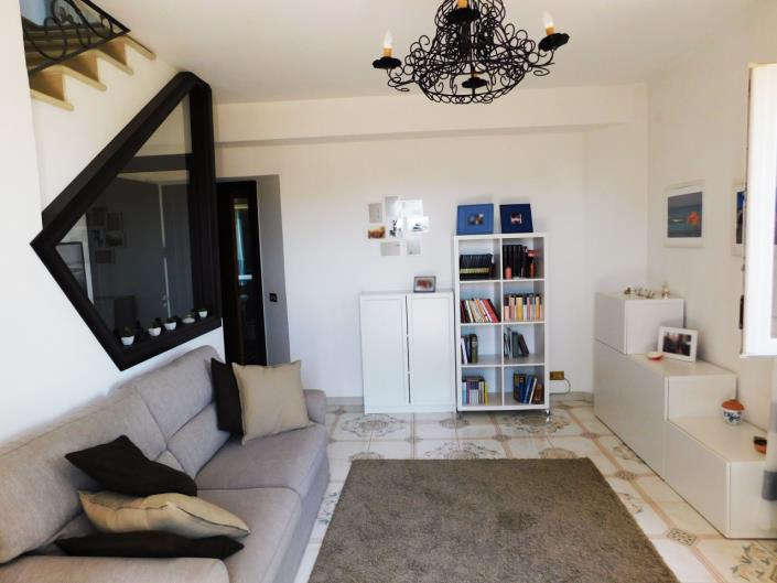 Image No.28-4 Bed Villa for sale