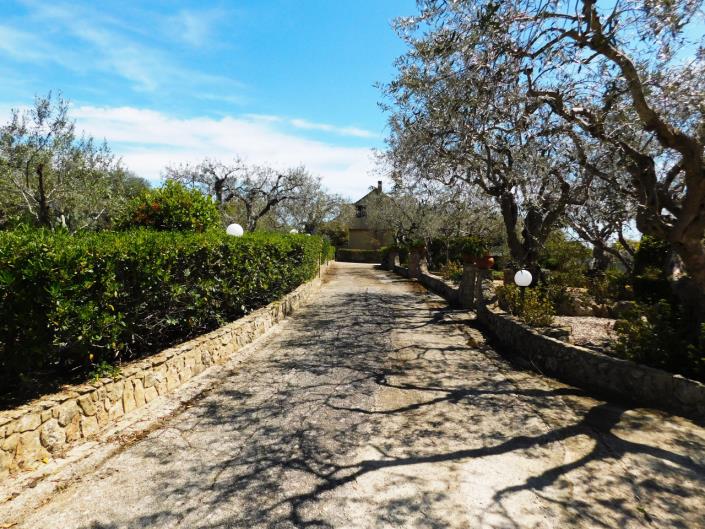 Image No.42-4 Bed Villa for sale