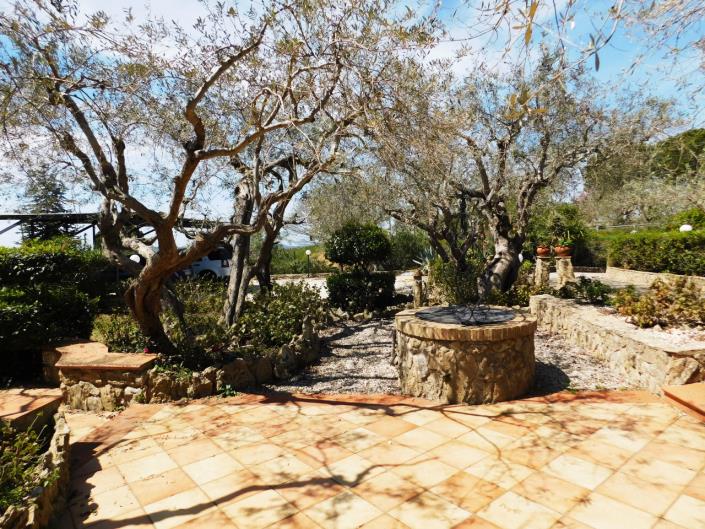 Image No.48-4 Bed Villa for sale