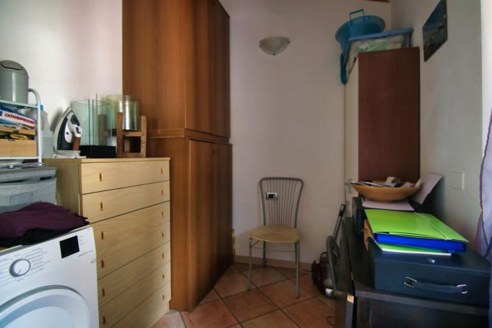 Image No.32-2 Bed Apartment for sale