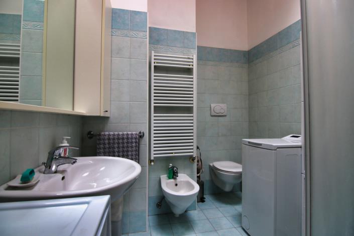 Image No.33-2 Bed Apartment for sale