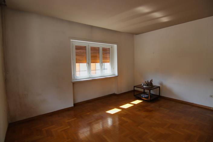 Image No.9-4 Bed Apartment for sale