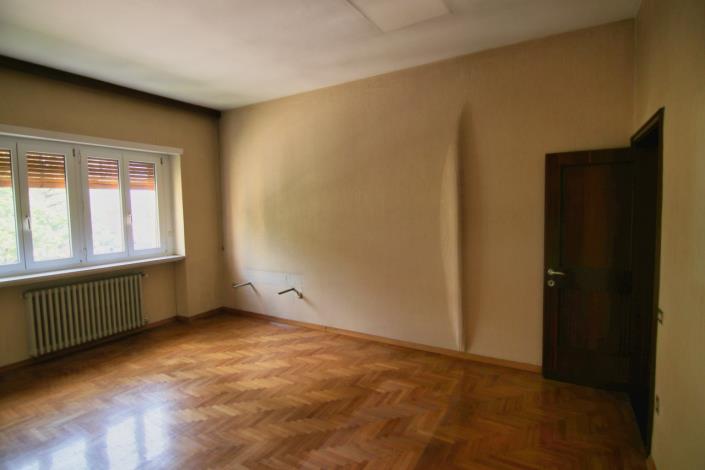 Image No.42-4 Bed Apartment for sale