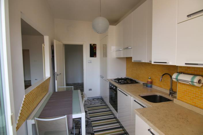 Image No.26-2 Bed Apartment for sale