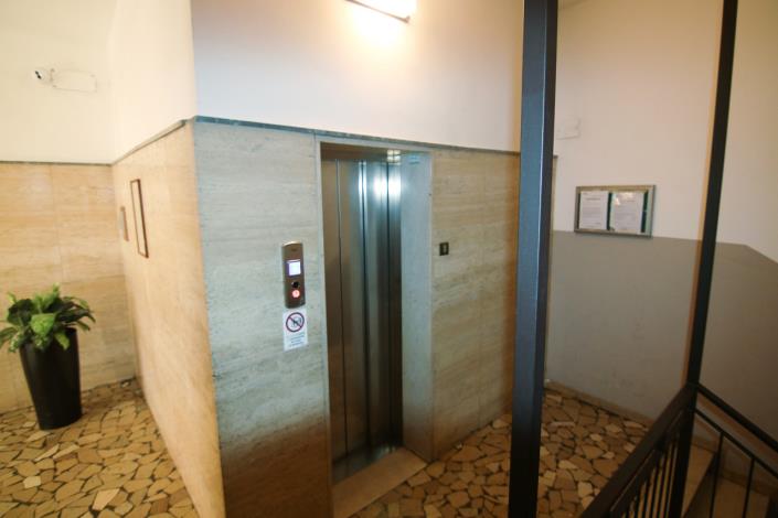 Image No.58-2 Bed Apartment for sale