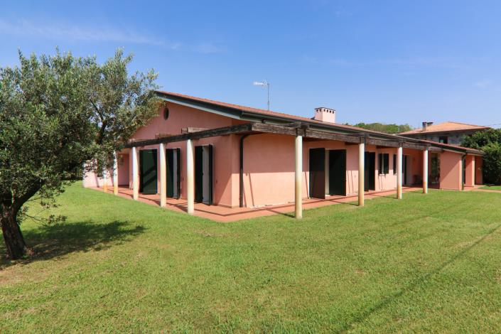 Image No.3-2 Bed Villa for sale