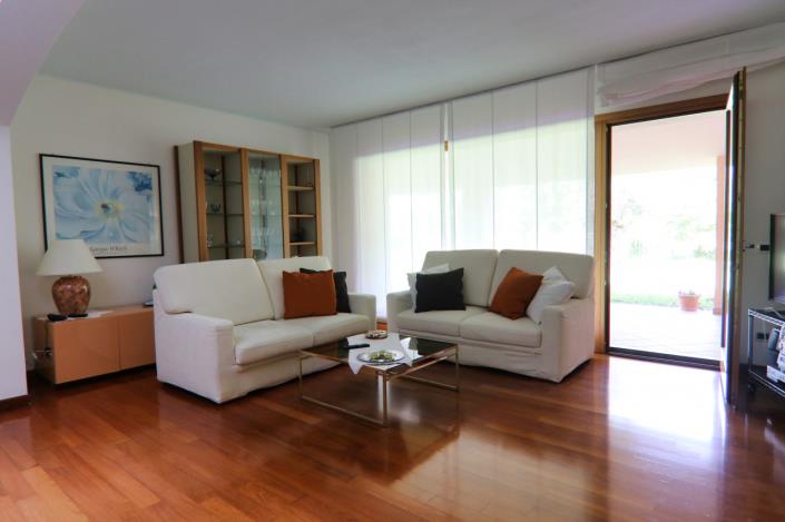 Image No.13-2 Bed Villa for sale