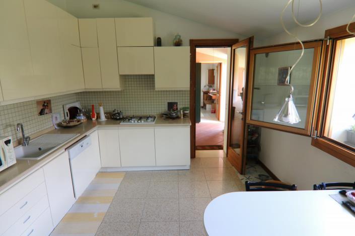 Image No.28-2 Bed Villa for sale