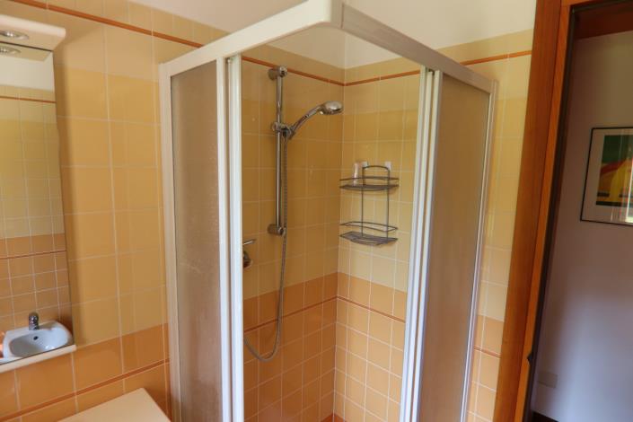 Image No.37-2 Bed Villa for sale