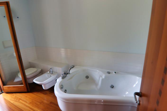 Image No.48-2 Bed Villa for sale