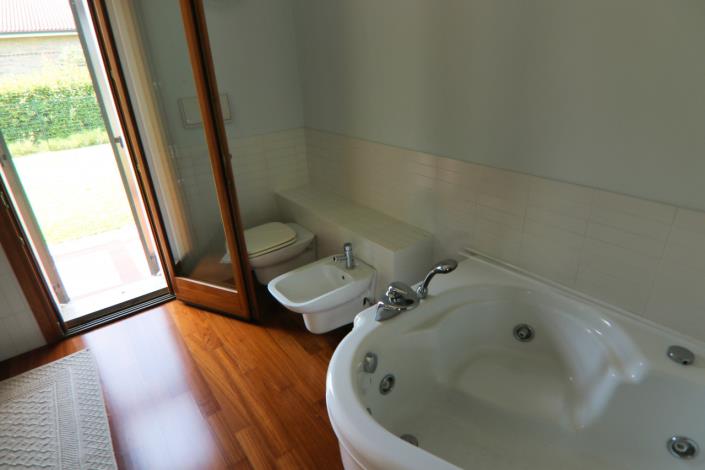 Image No.49-2 Bed Villa for sale