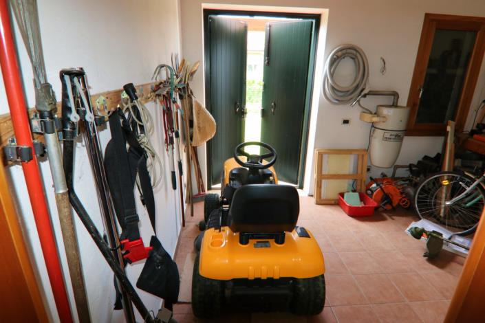 Image No.56-2 Bed Villa for sale