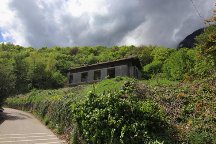 Image No.24-4 Bed House for sale