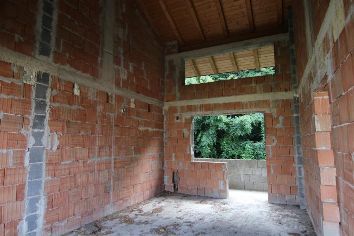 Image No.42-4 Bed House for sale