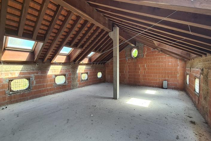 Image No.19-4 Bed Country House for sale